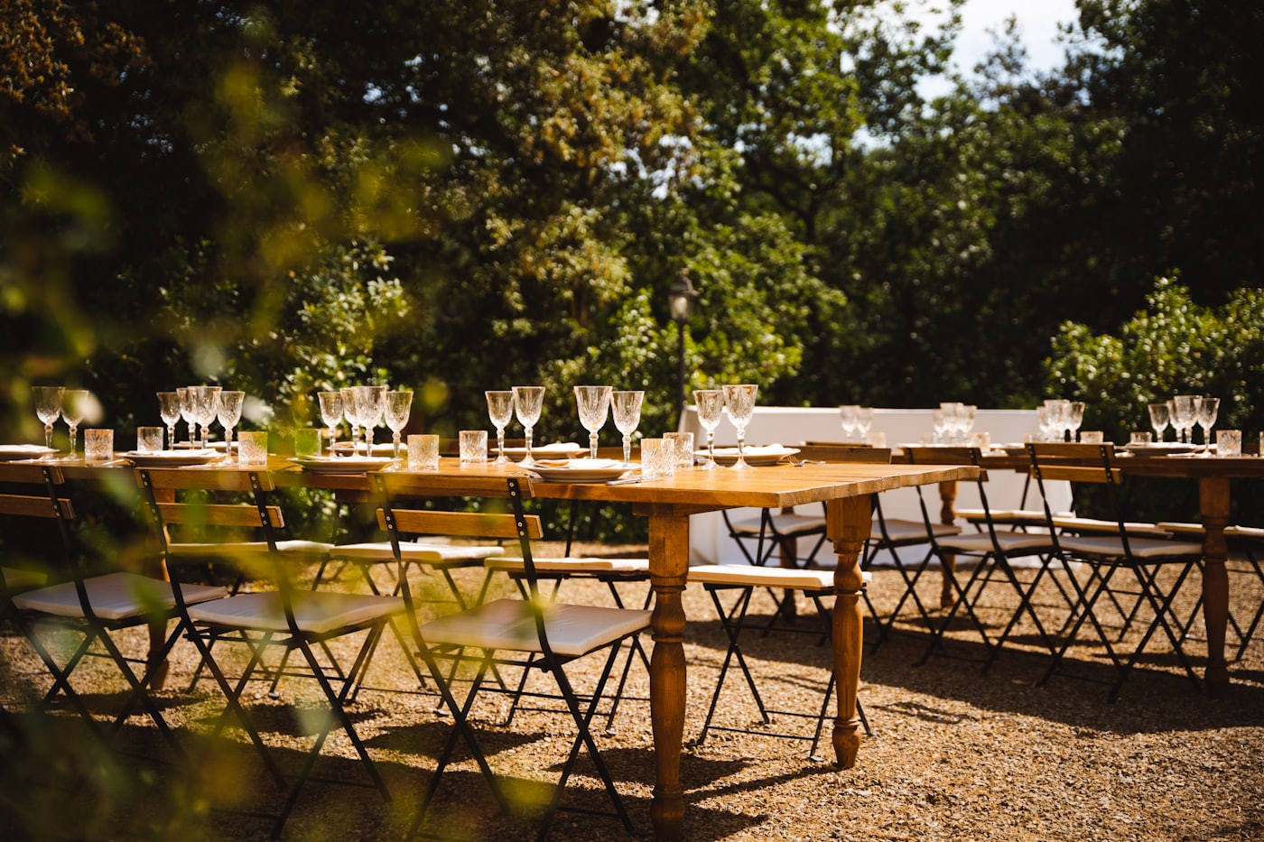 Wedding table setting in the Tuscan garden